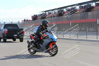 media/Jan-22-2023-Fastrack Riders (Sun) [[8956088f29]]/Cali Photo Jr by Rozzalyn/